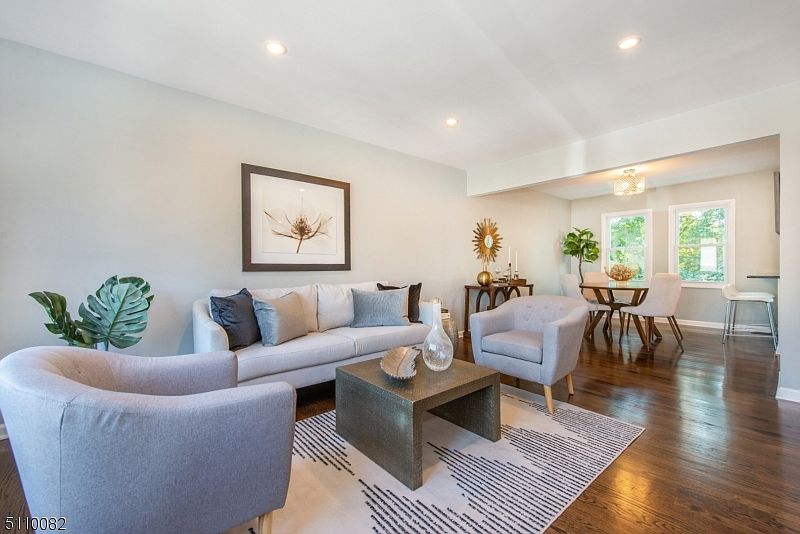 11 Gracel St, Bloomfield