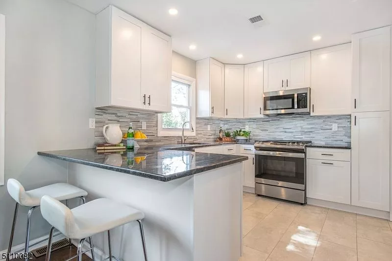 11 Gracel St, Bloomfield