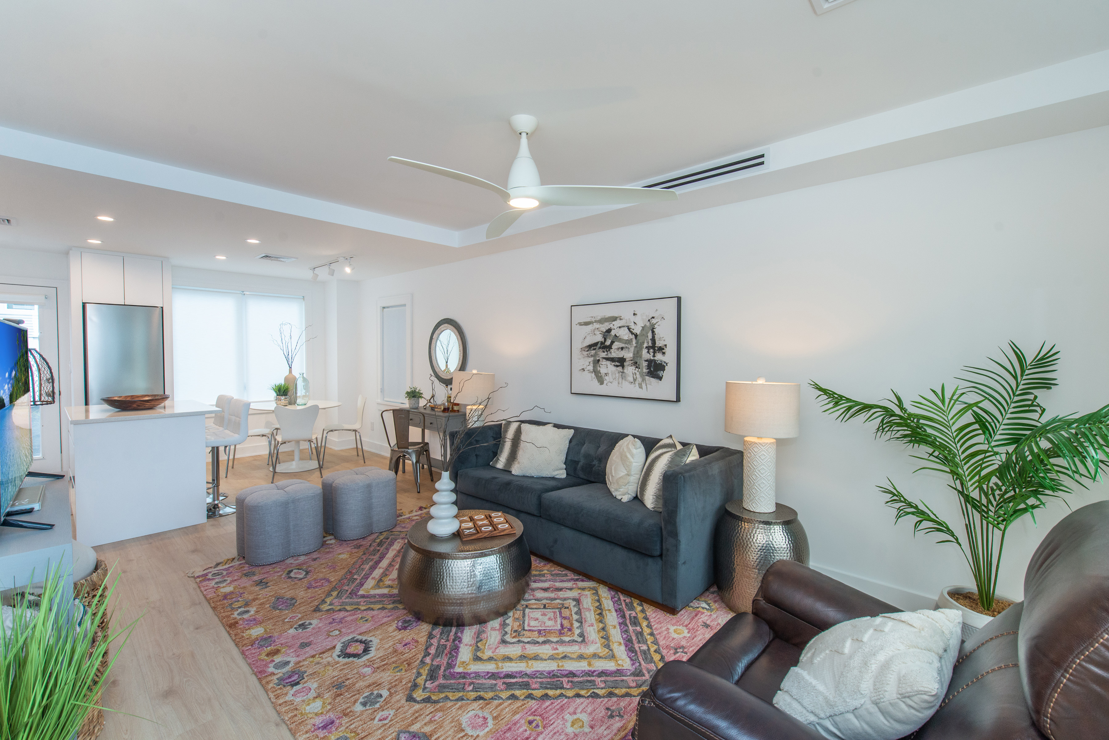 21 Meade St, West Orange