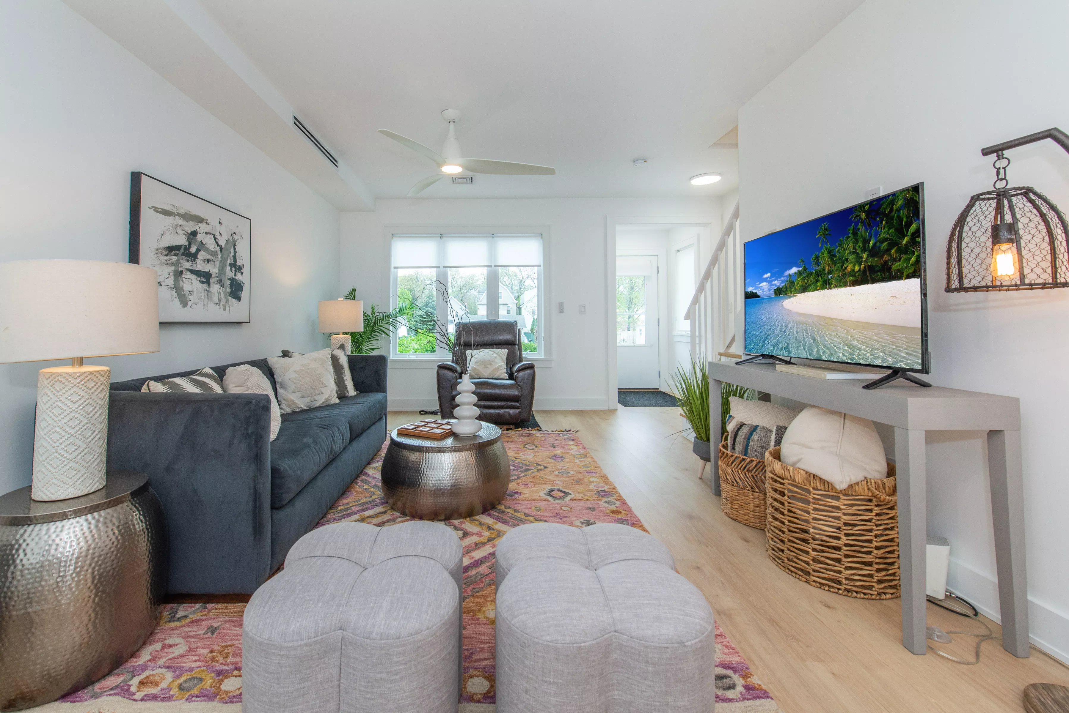 21 Meade St, West Orange